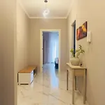 Tirana 아파트 티라나