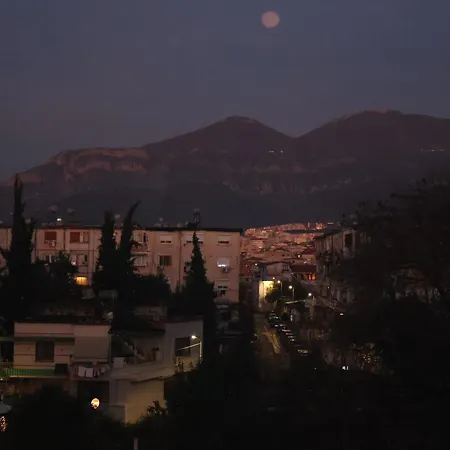 Tirana Apartment *